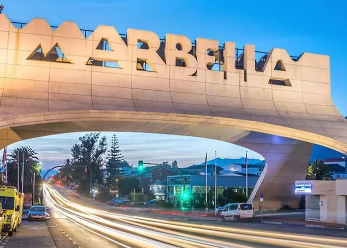 Oleholidays Fuentes Del Rodeo34 Junto Puerto Banus Lejlighed Marbella