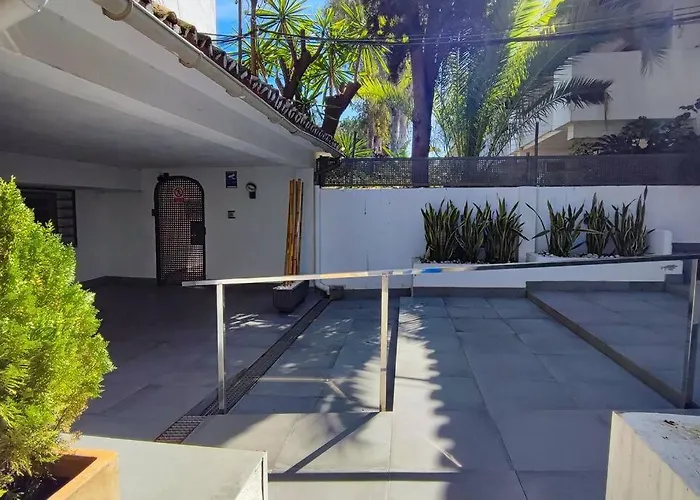 Oleholidays Fuentes Del Rodeo34 Junto Puerto Banus Lejlighed