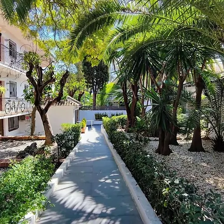 Lägenhet Oleholidays Fuentes Del Rodeo34 Junto Puerto Banus *