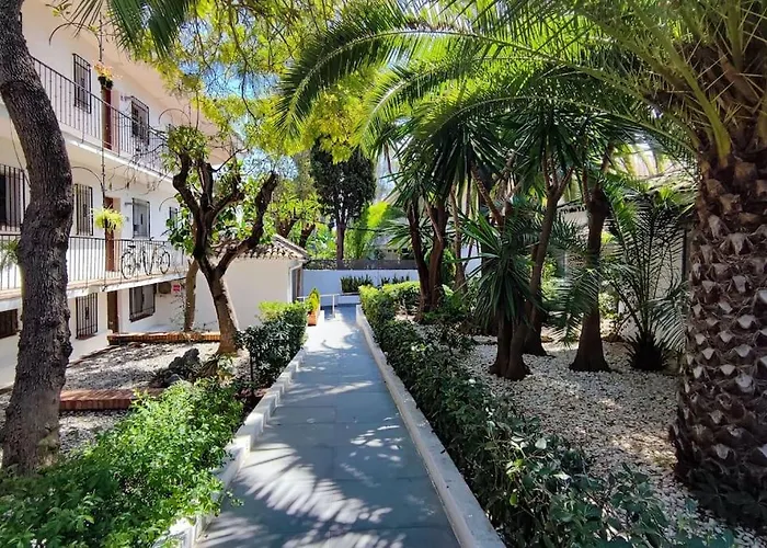 Lägenhet Oleholidays Fuentes Del Rodeo34 Junto Puerto Banus *